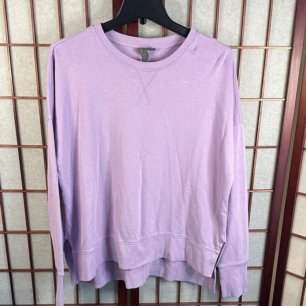 Sweaty Betty Lilac Long Sleeve Top women’s size large